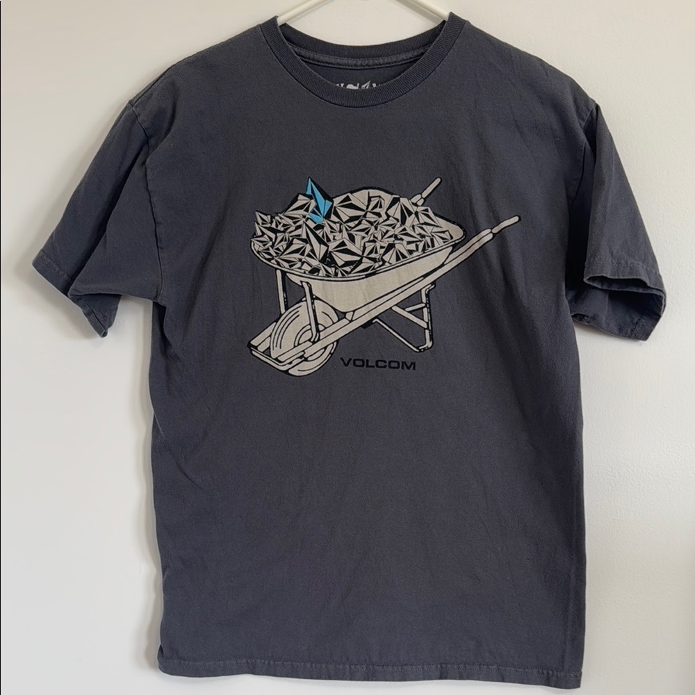 Vintage Volcom Graphic Tee in Gray